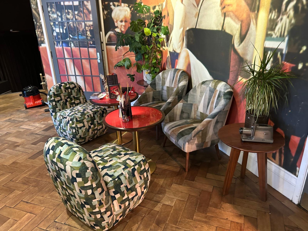 28e2c607-b76b-4d07-bcef-6d86db24c634